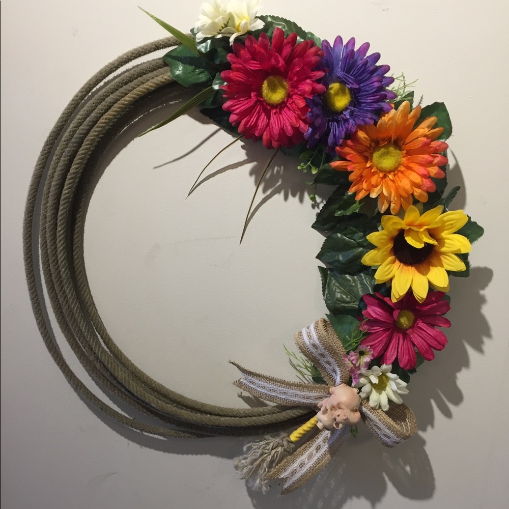 Handmade Custom Rope Wreaths - Picture 2 of 4